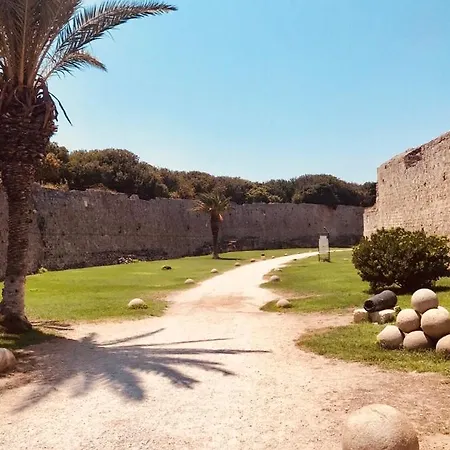 Casa Kastellania * Родос